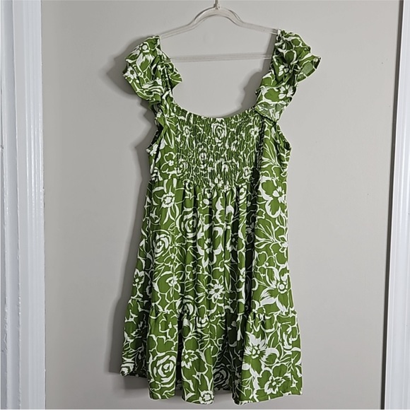 Floral Green Dress - Picture 6 of 6
